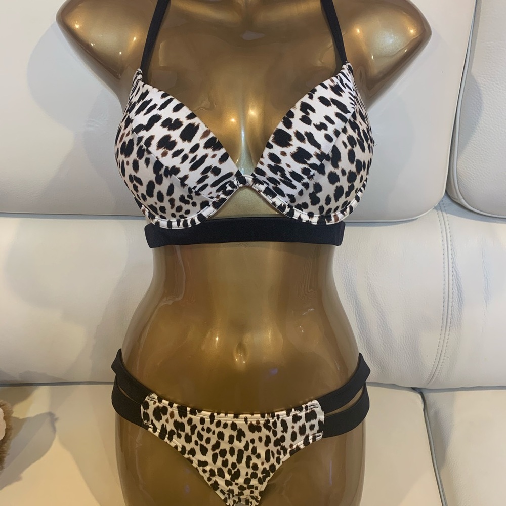 Hot and Sexy Bikini by VS